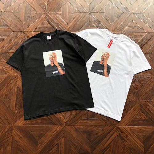 Supreme T-Shirt