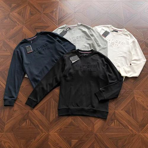 T H Air Sweater