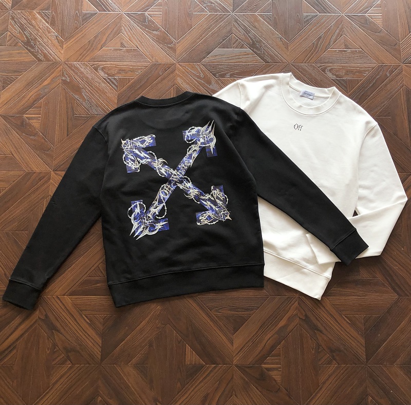 O -W TE Sweater
