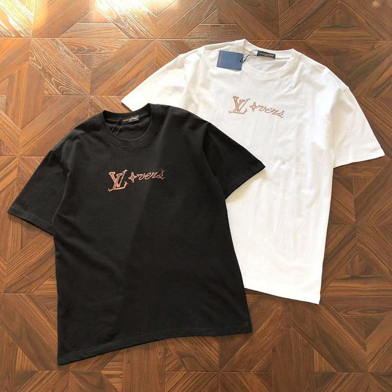 Tee from RainbowReps