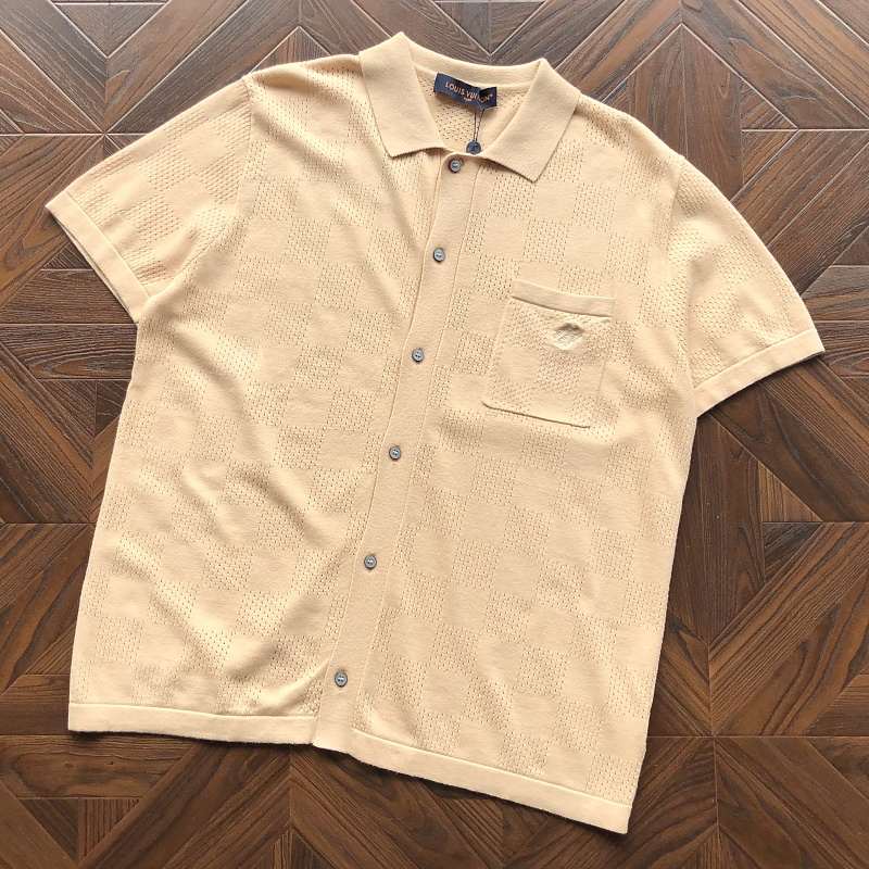 L T-Shirt Sweater