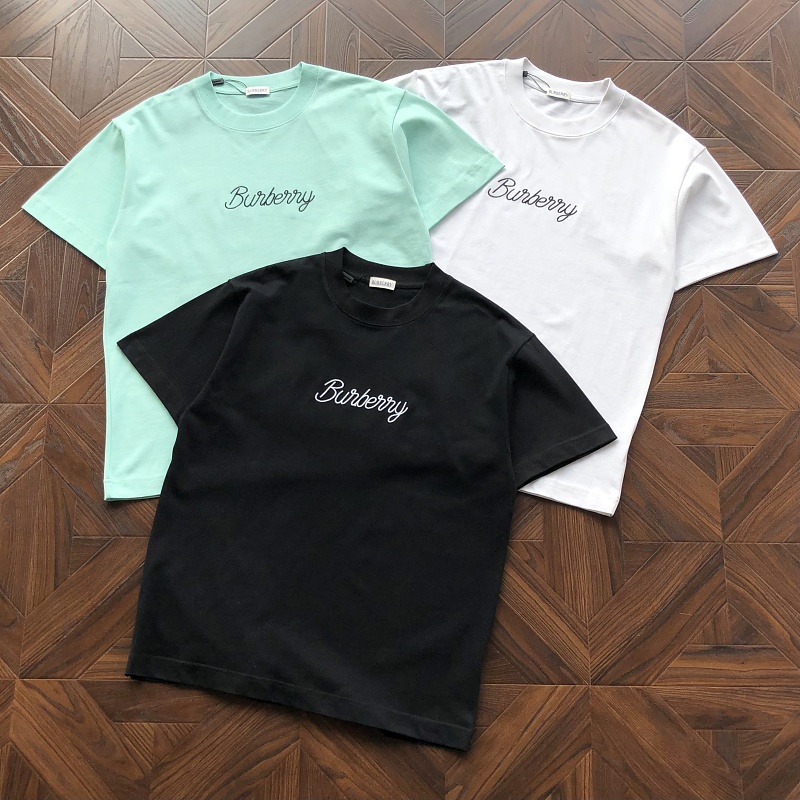 Burberry T-Shirt