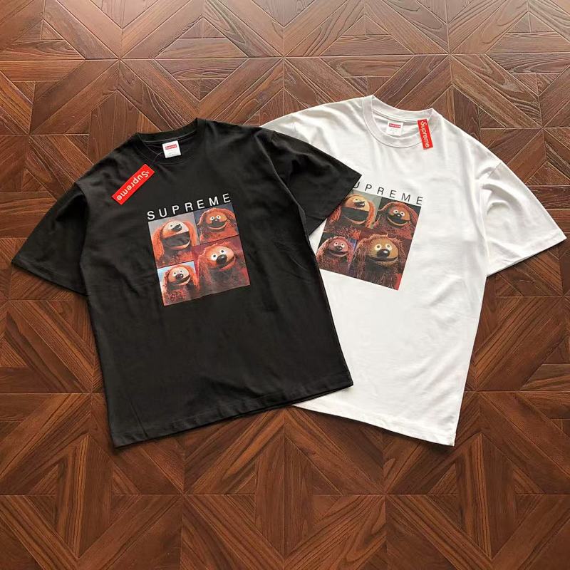 Supreme T-Shirt