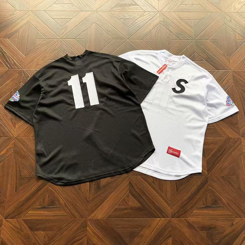 Supreme T-Shirt