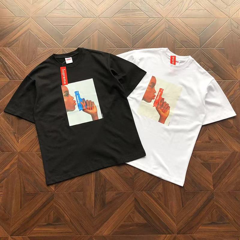 Supreme T-Shirt