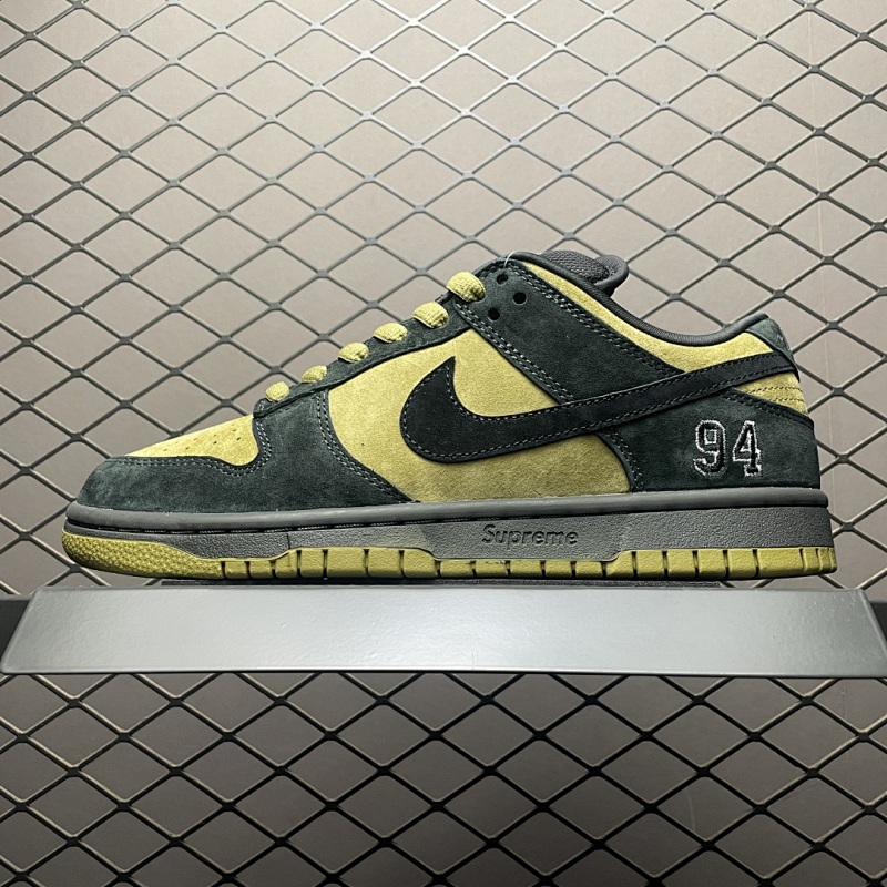 Supreme X NK Dunk Low Sup