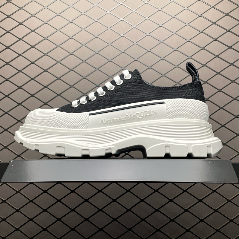 Alexander McQueen Tread Slick