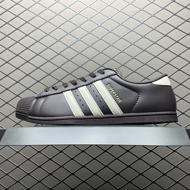 Adidas AD Superstar