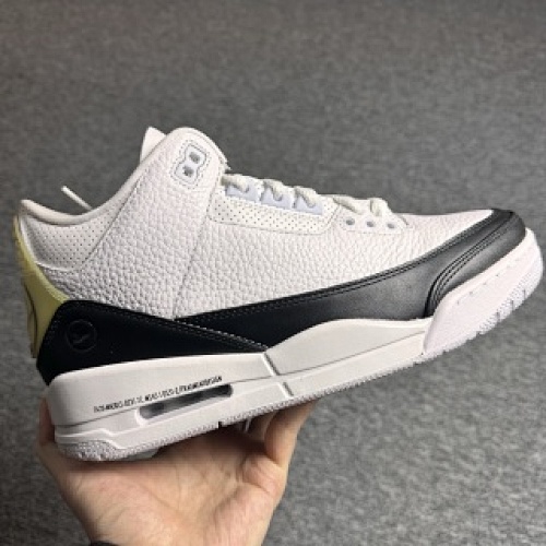 93B39QC7 Fragment Design X Jordan Air Jordan 3 SP