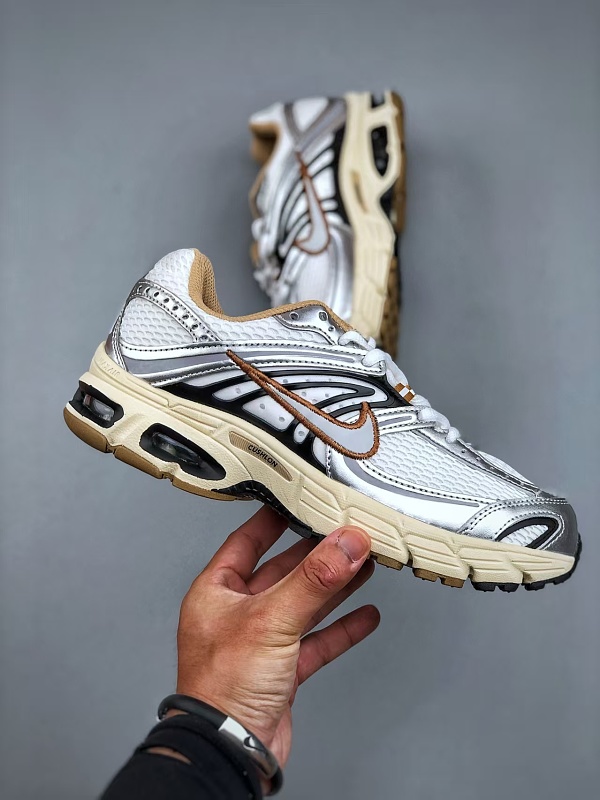 Nike Air Max Moto