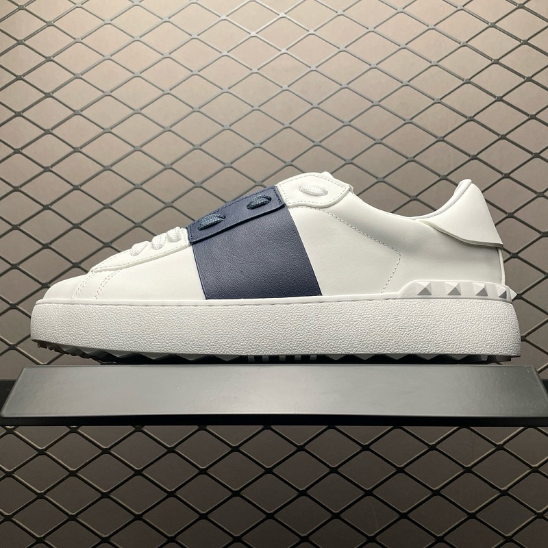 Valentino Rockstud Untitled