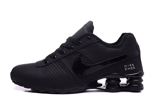 Nike Shox Deliver