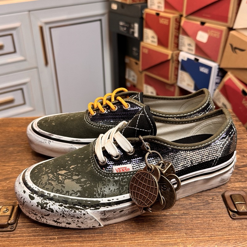 Vans Premium LX Authentic