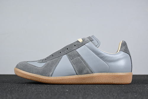 Maison Margiela Replica Sneaker