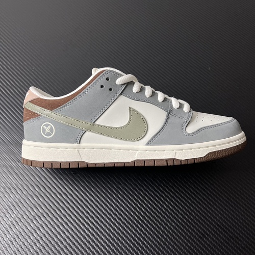Nike Southeast Asian Version Of Dunk Gray And White Co-branding