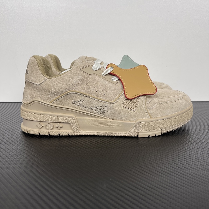 Sneakers from Zeg Reps