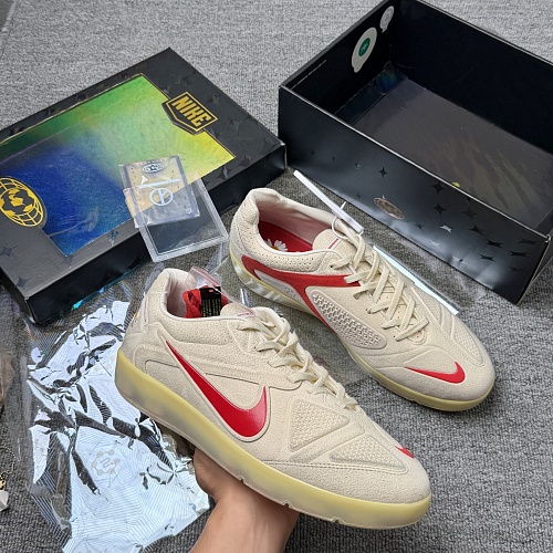 Peaceminusone Nike Cryoshot Maestri II
