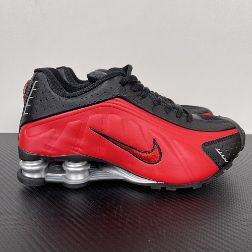 Nike NK Shox MR4