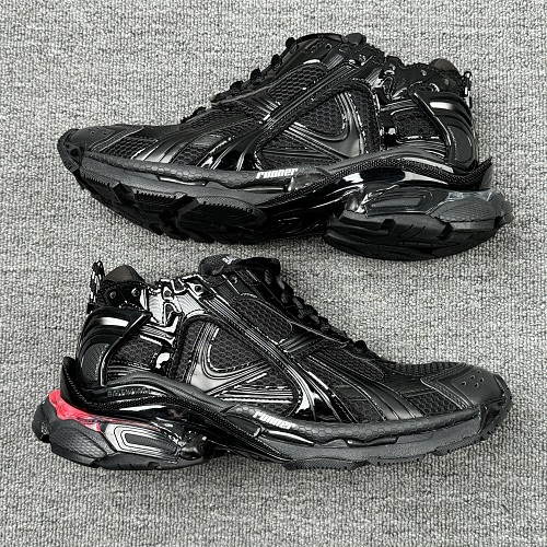 XA Batch Balenciaga Runner