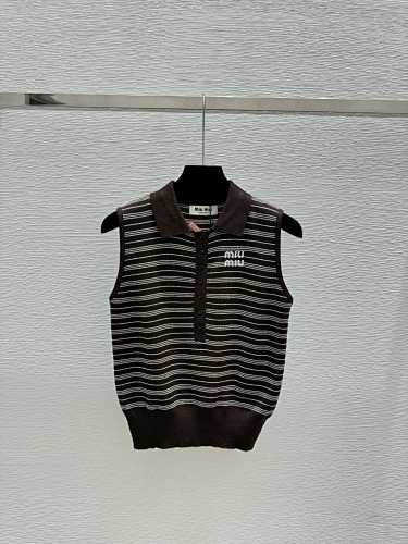 Sweater from Scarlettluxury