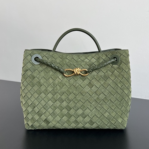 Crossbody bag from Scarlettluxury