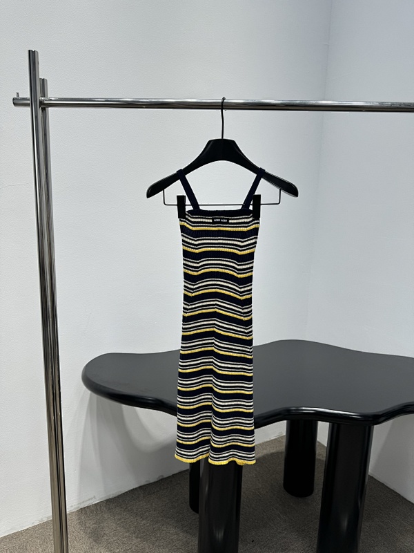 Sweater from Scarlettluxury