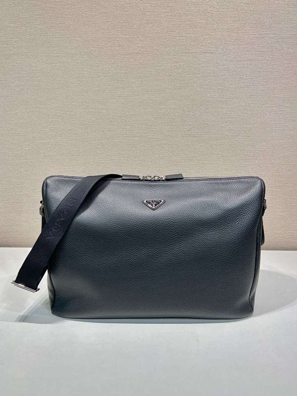 Messenger bag from Scarlettluxury