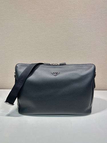 Messenger bag from Scarlettluxury