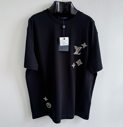 Tee from Scarlettluxury