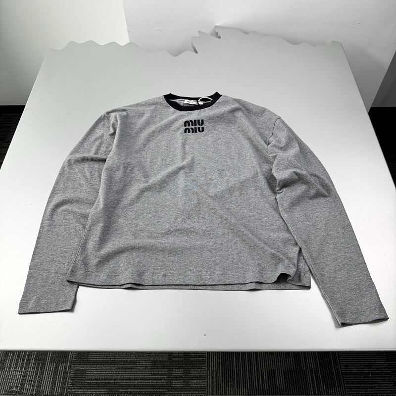 Long sleeve from Scarlettluxury