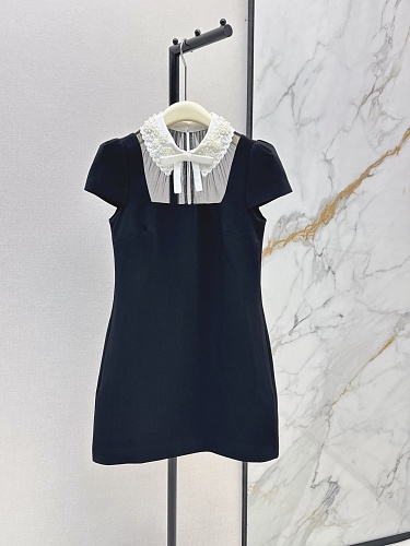 Tee from Scarlettluxury