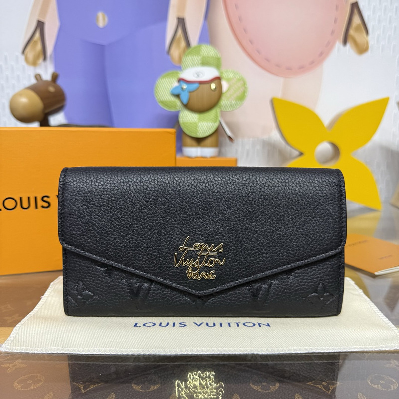 Wallet from Scarlettluxury