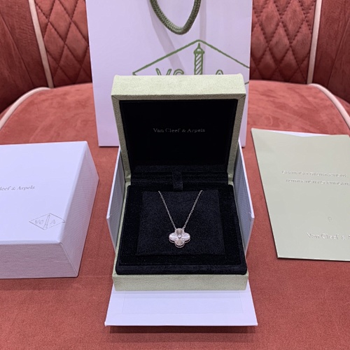 Necklace from Scarlettluxury