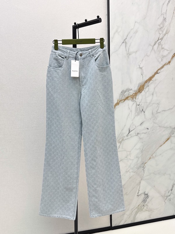 Louis Vuitton tee