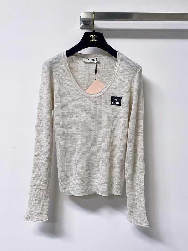 Long sleeve from Scarlettluxury
