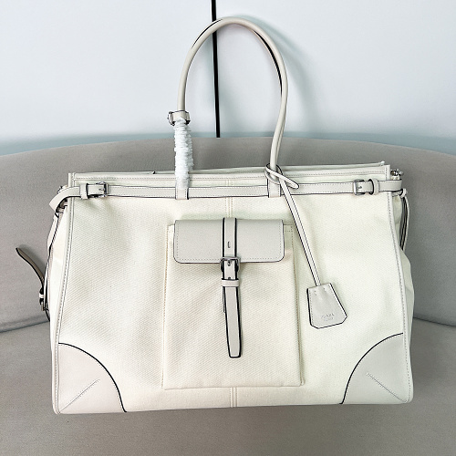 Crossbody bag from Scarlettluxury