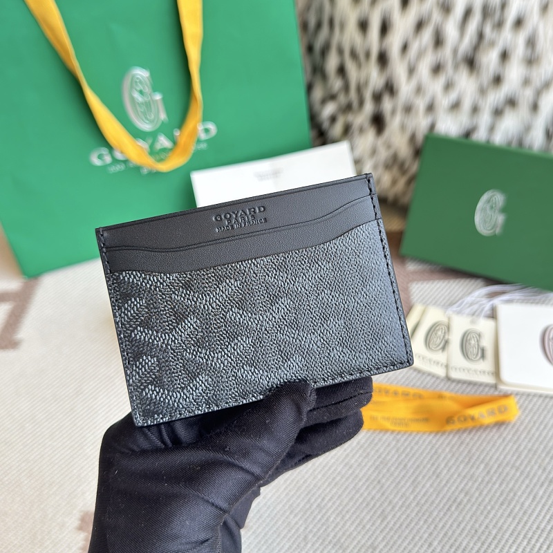 Card holder from Scarlettluxury