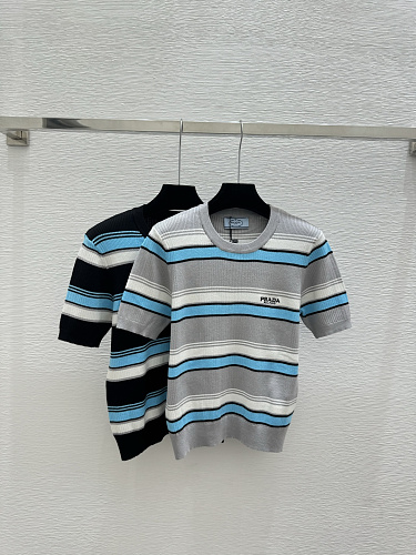Sweater from Scarlettluxury