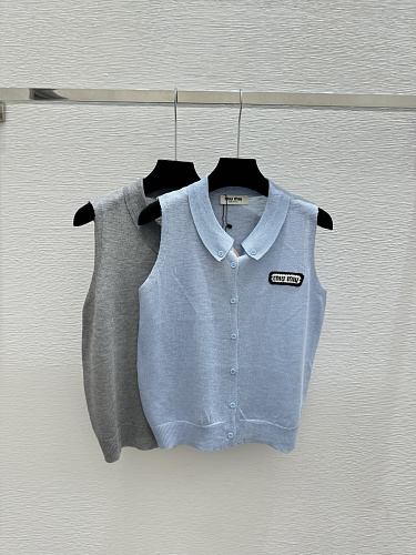 Sweater from Scarlettluxury
