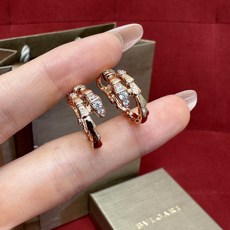 Earrings from Scarlettluxury