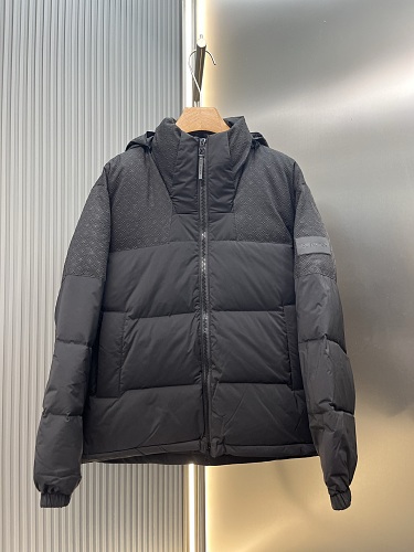 Down jacket from Scarlettluxury