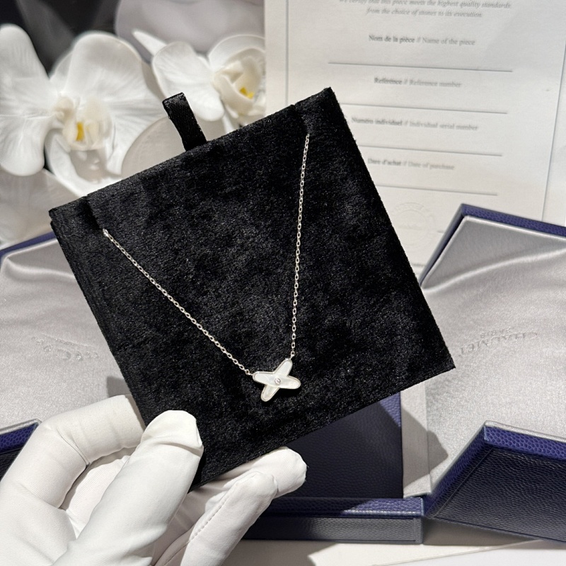 Necklace from Scarlettluxury