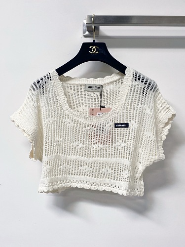 Tee from Scarlettluxury