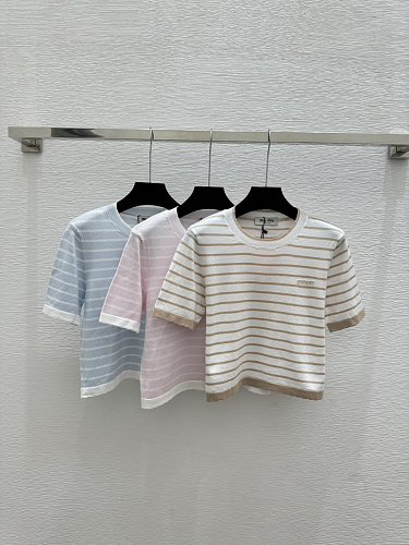 Sweater from Scarlettluxury
