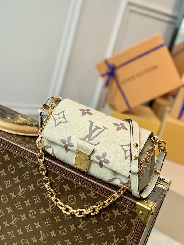 Louis Vuitton crossbody bag