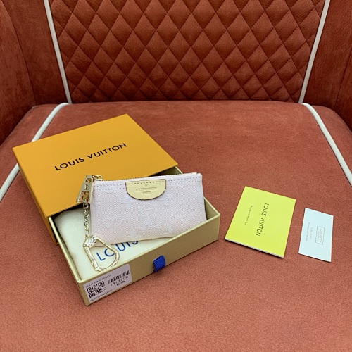 Coin purse from Scarlettluxury