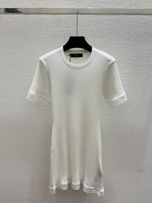 Sweater from Scarlettluxury