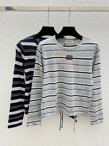Sweater from Scarlettluxury