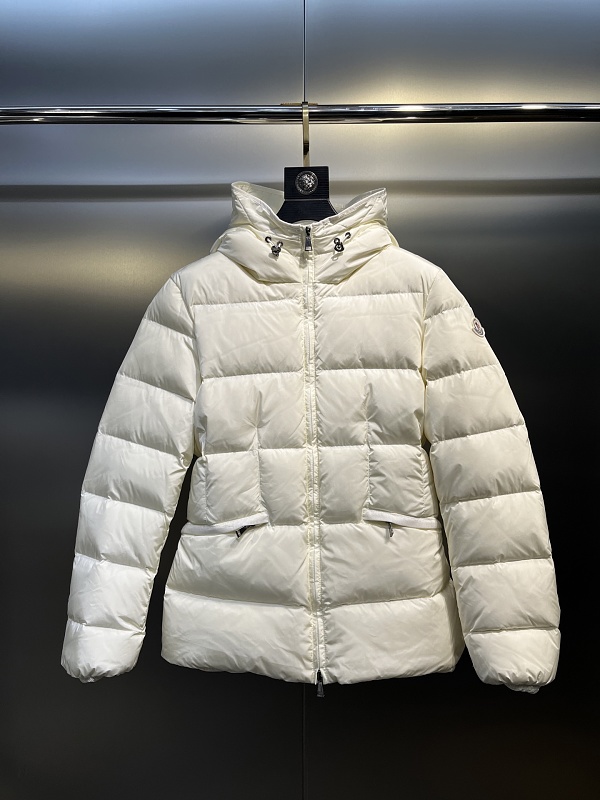 Down jacket from Scarlettluxury