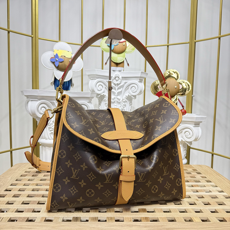 Louis Vuitton crossbody bag